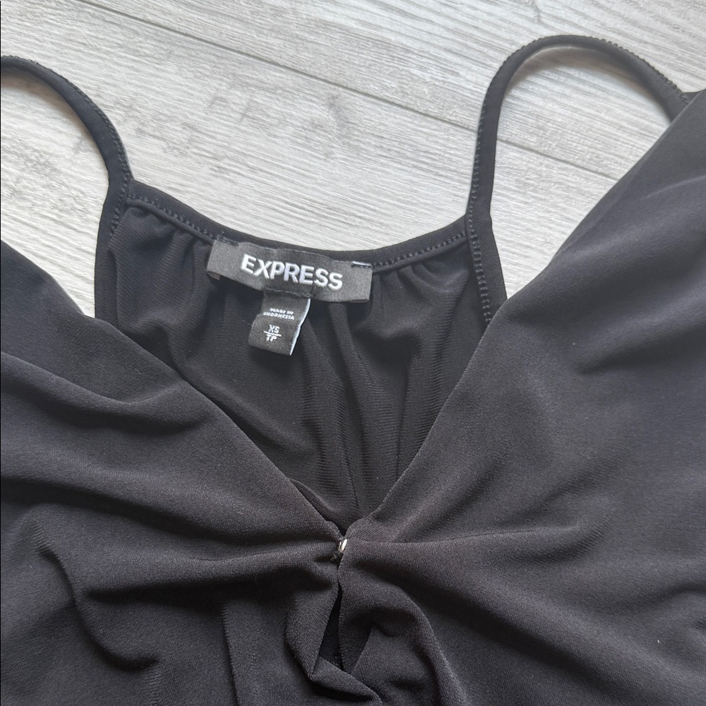 Express Black top - Picture 2 of 3